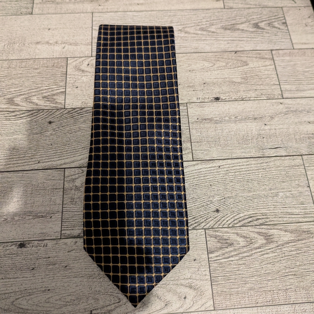 Neiman Marcus Navy and Gold Grid Tie